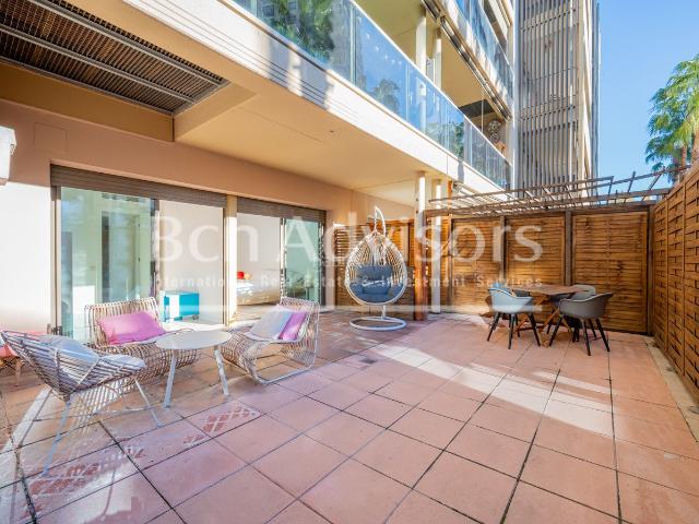 Piso en venta en Barcelona, Diagonal Mar i el Front Marítim del Poblenou. Fantástica vivienda con terraza en edificio de lujo. Pisos.