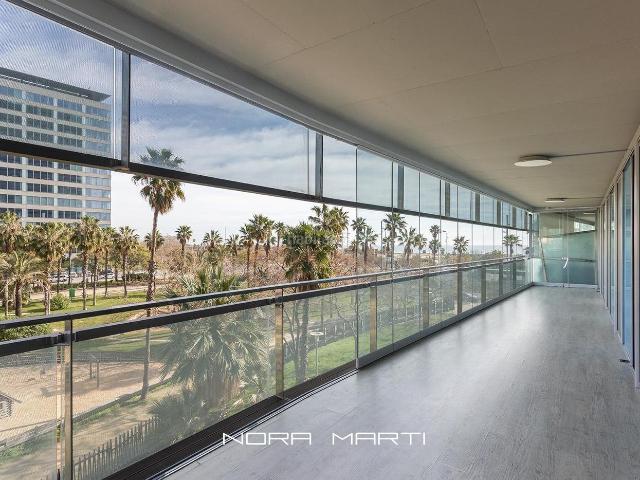 Piso en venta en Barcelona, Diagonal Mar i el Front Marítim del Poblenou. Piso de 4 habitaciones en venta en la Illa del Mar de Diagonal Mar, Barcelona. Pisos.