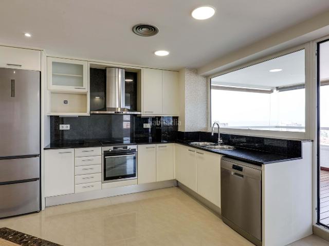 Piso en venta en Barcelona, Diagonal Mar i el Front Marítim del Poblenou. Pisos.
