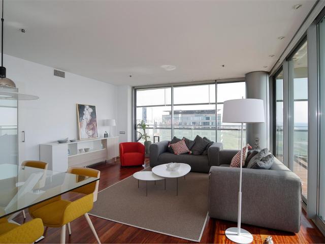 Piso en venta en Barcelona, Diagonal Mar i el Front Marítim del Poblenou. Solvia Inmobiliaria Piso Barcelona. Pisos.