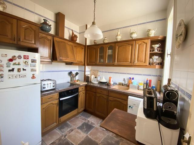 Piso en venta en Barcelona, Dreta de l´Eixample. Amplio piso exterior de 4 dormitorios con ascensor y balcón. Pisos.