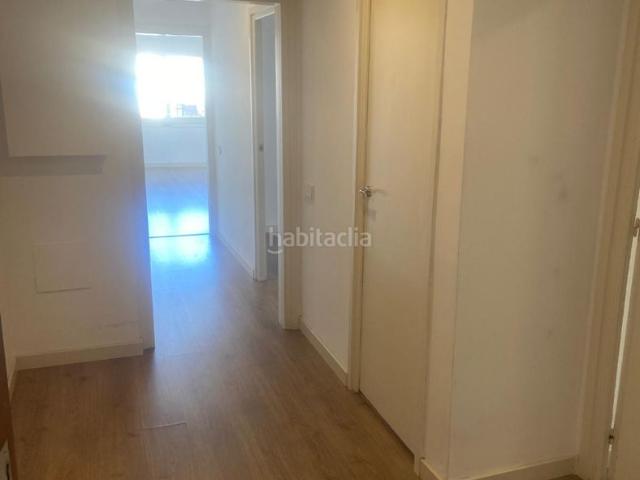 Piso en venta en Barcelona, Dreta de l´Eixample. Dos habitaciones + dos baños. Pisos.