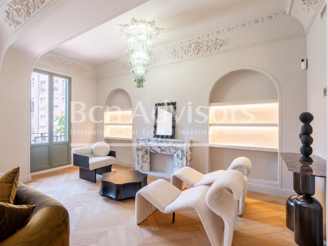 Piso en venta en Barcelona, Dreta de l´Eixample. Exclusiva vivienda reformada junto a Passeig de Gràcia. Pisos.