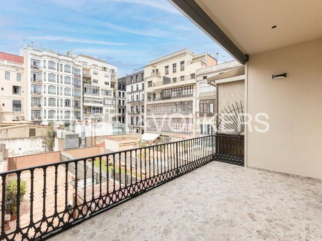 Piso en venta en Barcelona, Dreta de l´Eixample. Exclusivo piso con terraza al lado de Passeig de Gràcia. Pisos.