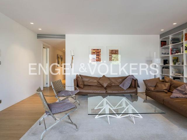 Piso en venta en Barcelona, Dreta de l´Eixample. Elegante piso de diseño en la Dreta del Eixample. Pisos.