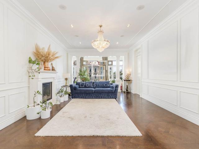 Piso en venta en Barcelona, Dreta de l´Eixample. Piso de 4 dormitorios en venta en Eixample Derecho, Barcelona. Pisos.