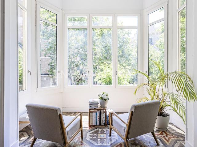 Piso en venta en Barcelona, Dreta de l´Eixample. Piso de diseño en finca regia esquinera en la derecha del Eixample. Pisos.