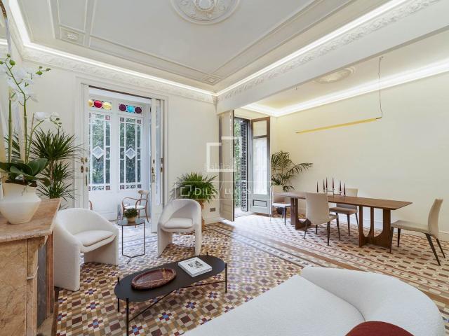 Piso en venta en Barcelona, Dreta de l´Eixample. Piso en excelentes condiciones de 3 dormitorios en venta en Eixample Derecho. Pisos.