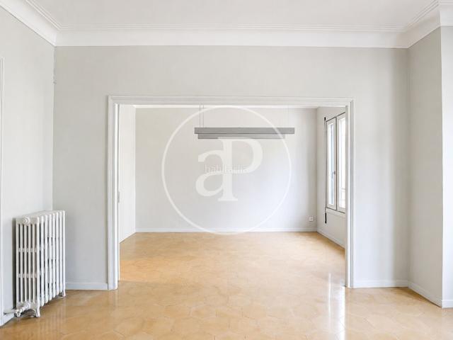 Piso en venta en Barcelona, Dreta de l´Eixample. Piso en venta en Passeig Sant Joan, Eixample Dreta. Pisos.