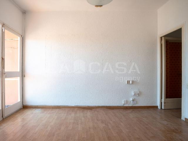 Piso en venta en Barcelona, La Verneda La Pau. Piso en venta en Provençals del Poblenou. Pisos.