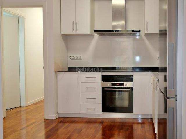 Piso en venta en Barcelona, Dreta de l´Eixample. PISO REFORMADO EN CALLE BALMES. Pisos.