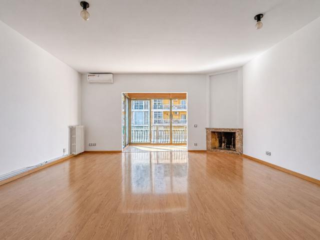 Piso en venta en Barcelona, Dreta de l´Eixample. Pisos.