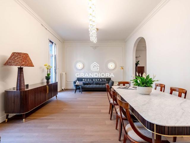 Piso en venta en Barcelona, Dreta de l´Eixample. Precioso piso reformado de 200 m2 en zona super tranquila de lEixample Dret. Pisos.