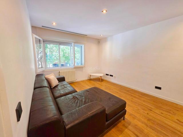 Piso en venta en Barcelona, El Camp d´en Grassot i Gràcia Nova. Fantástica vivienda reformada situada en calle Córcega con Nápoles. Pisos.