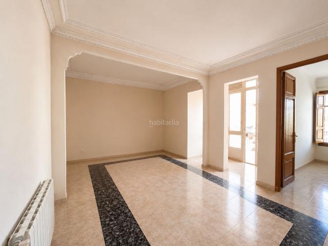 Piso en venta en Barcelona, El Camp d´en Grassot i Gràcia Nova. ROSSELLÓ ROGER DE FLOR FINCA REHABILITADA. Pisos.