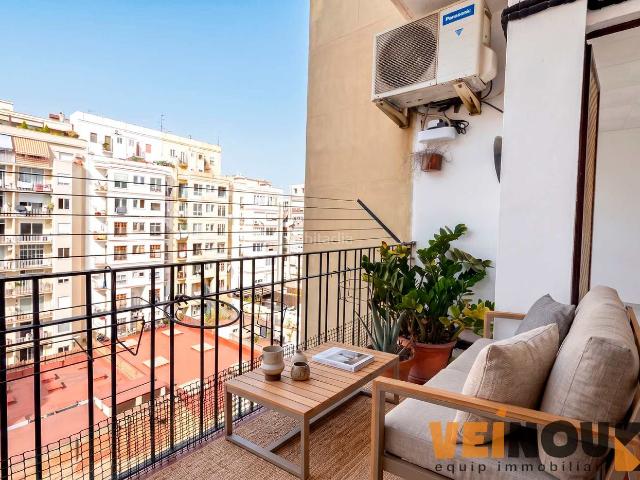 Piso en venta en Barcelona, El Camp d´en Grassot i Gràcia Nova. vivienda en una de las mejores zonas de Barcelona, entre l'Eixample dreta i Gràcia Nova. Pisos.