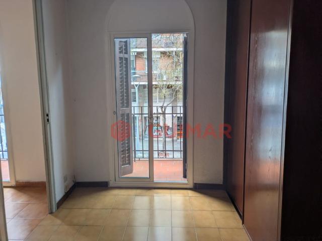 Piso en venta en Barcelona, El Camp de l´Arpa del Clot. PISO EN VENTA EN BARCELONA C INDEPENDENCIA. Pisos.