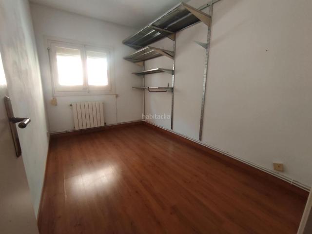 Piso en venta en Barcelona, El Camp de l´Arpa del Clot. PISO LUMINOSO DOBLE ORIENTACIÓN DE 66 M2 2HAB. Pisos.