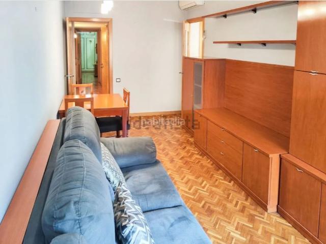 Piso en venta en Barcelona, El Clot. Piso en venta en el barrio de Dos de Mayo. Pisos.