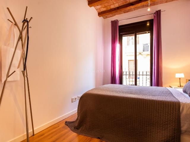Piso en venta en Barcelona, El Poble Sec Parc de Montjuïc. 2 dormitorio con licencia turistica en Poble Sec Barcelona. Pisos.