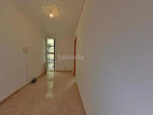 Piso en venta en Barcelona, El Poble Sec Parc de Montjuïc. Barcelona, Barcelona. EN RENTABILIDAD se vende alquilado, no se puede visitar ni hipotecar. Pisos.