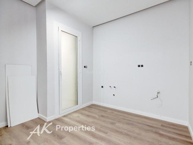 Piso en venta en Barcelona, El Poble Sec Parc de Montjuïc. Exclusivo piso totalmente reformado a estrenar en el centro de Barcelona. Pisos.