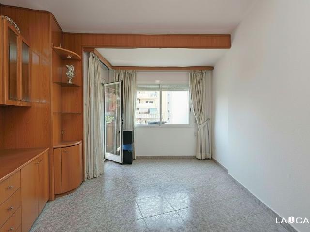 Piso en venta en Barcelona, El Poble Sec Parc de Montjuïc. Piso en venta en Calle de Jaume FabraWHATSAPP DAVID Pisos.