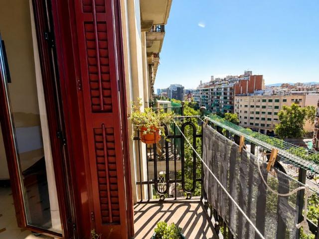 Piso en venta en Barcelona, Font de la Guatlla. Pisos.