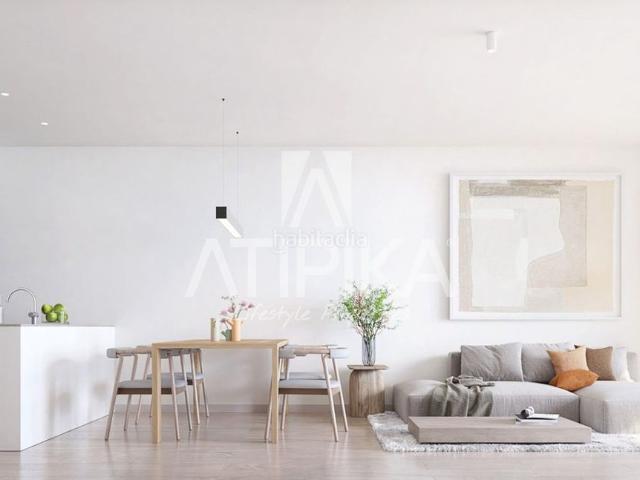 Piso en venta en Barcelona, Fort Pienc. Ático exclusivo a la venta de obra nueva en Consell de Cent con parking y trastero incluidos. Pisos.