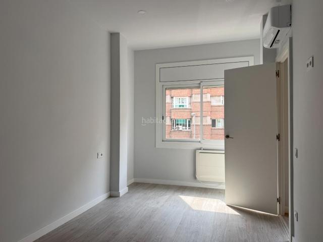 Piso en venta en Barcelona, Fort Pienc. Piso completamente renovado. Pisos.