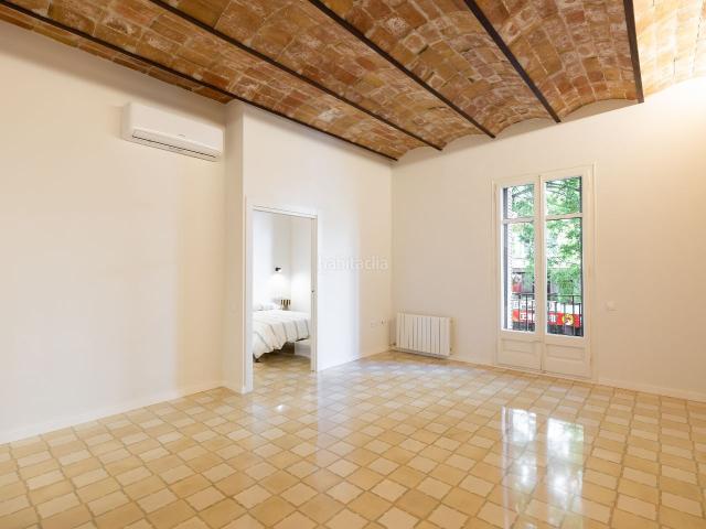Piso en venta en Barcelona, Fort Pienc. Piso a estrenar en finca regia del Eixample, Barcelona. Pisos.