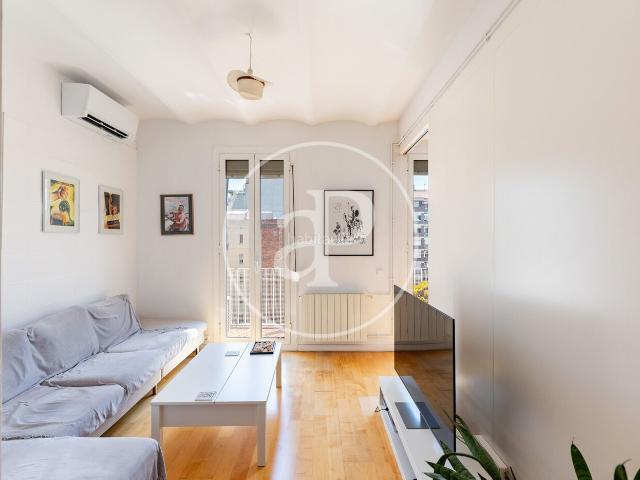 Piso en venta en Barcelona, Fort Pienc. Piso en venta en la Sagrada Familia. Pisos.