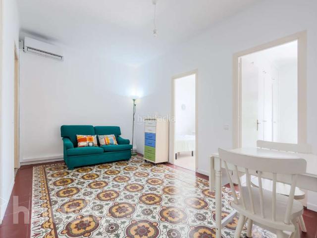 Piso en venta en Barcelona, Fort Pienc. Pisos.