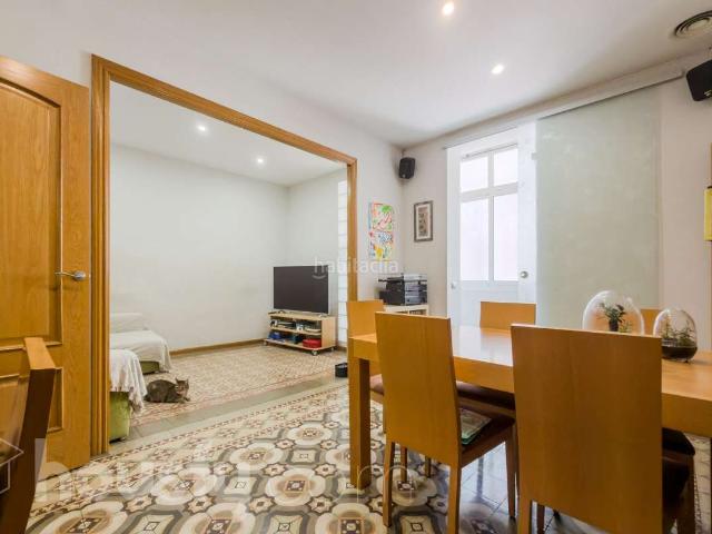 Piso en venta en Barcelona, Fort Pienc. Pisos.