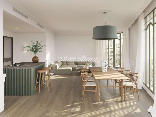Piso en venta en Barcelona, Gòtic. Exclusivo piso de lujo en Via Laietana 119 m. Pisos.