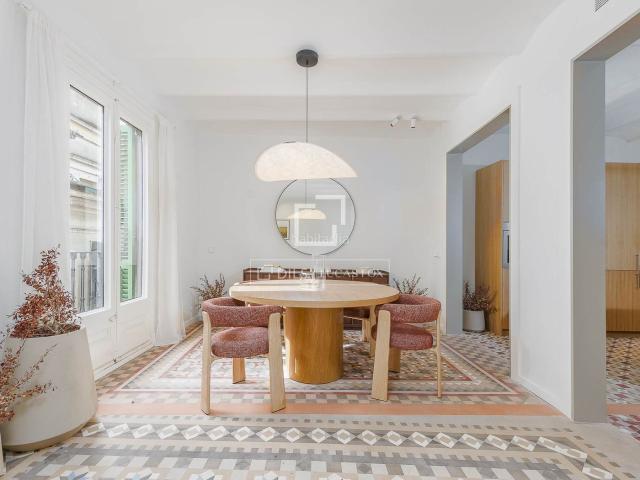 Piso en venta en Barcelona, Gòtic. Piso Excelentes de 3 dormitorios en venta en Gótico, Barcelona. Pisos.