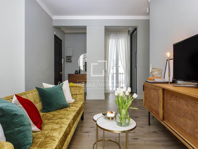 Piso en venta en Barcelona, Gòtic. Piso en excelentes condiciones de 2 dormitorios en venta en el Gótico, Barcelona. Pisos.