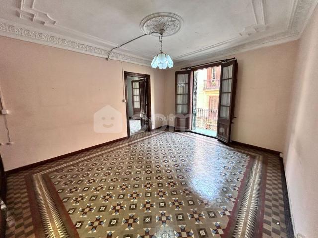 Piso en venta en Barcelona, Gòtic. Pisos.