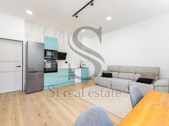 Piso en venta en Barcelona, Guinardó. Excelente ubicación todo reformado exterior. Pisos.