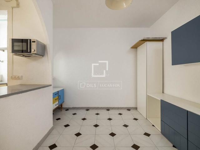 Piso en venta en Barcelona, Guinardó. Piso de dos dormitorios en venta en HortaGuinardó, Barcelona. Pisos.