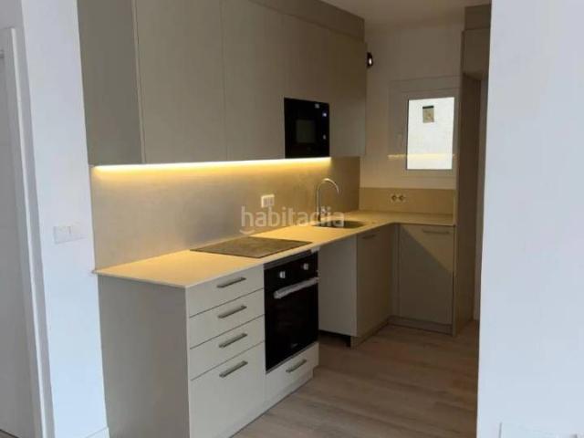 Piso en venta en Barcelona, Guinardó. Piso en venta en El Guinardó08032. Pisos.