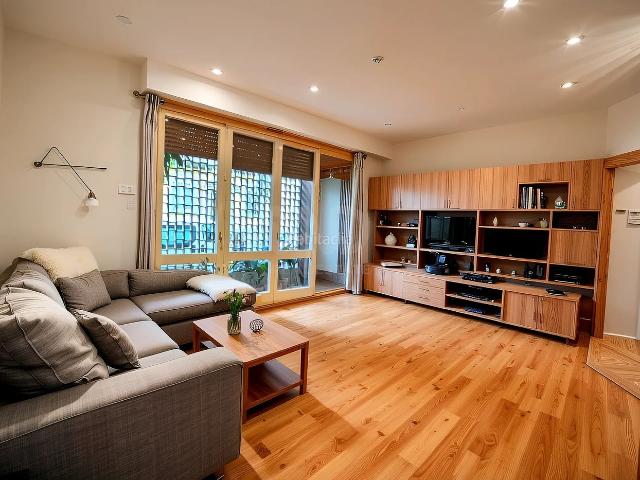 Piso en venta en Barcelona, Guinardó. Pisos.