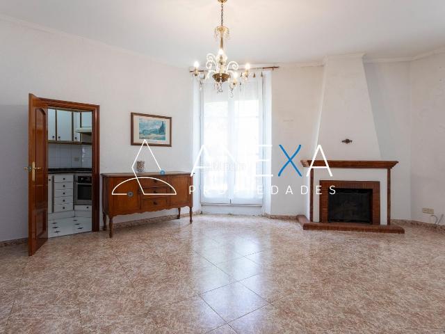 Piso en venta en Barcelona, Horta. Pisos.