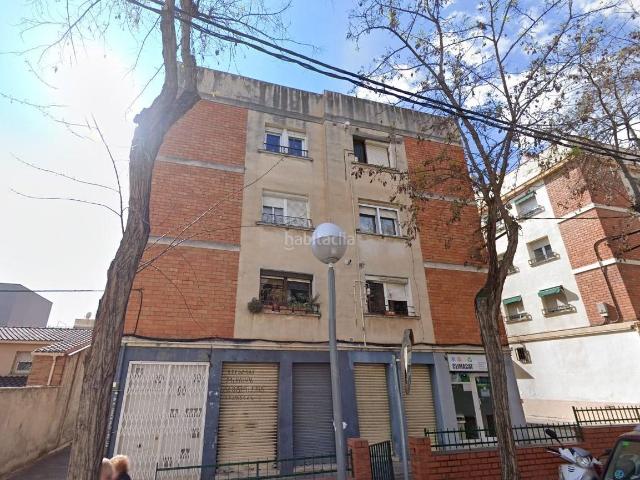 Piso en venta en Barcelona, Horta. Se vende piso ALQUILADO en Calle Hedilla de Barcelona Barcelona. Pisos.
