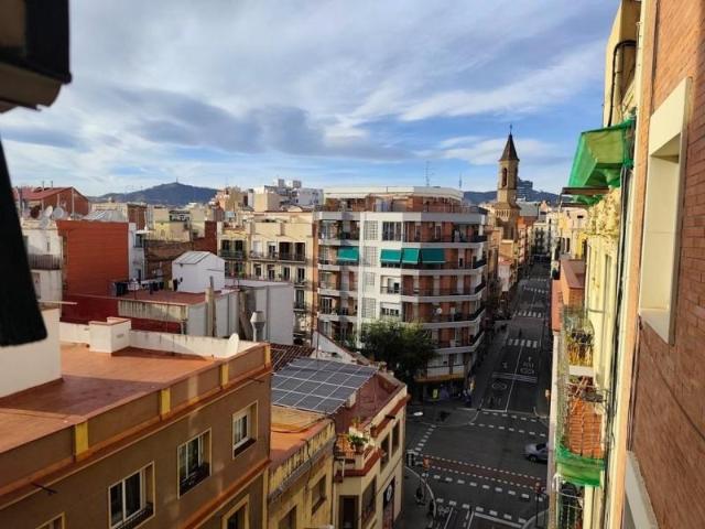 Piso en venta en Barcelona, Hostafrancs