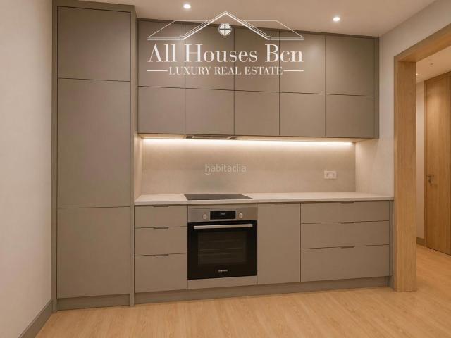 Piso en venta en Barcelona, Hostafrancs. Piso de Diseño en SantsMontjuïc. Pisos.