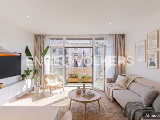 Piso en venta en Barcelona, L´Antiga Esquerra de l´Eixample. Maravilloso piso familiar con terraza en Antiga Esquerra Eixample. Pisos.