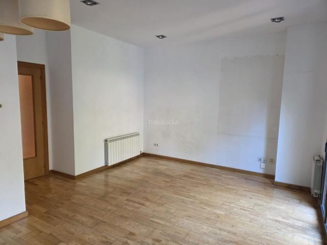 Piso en venta en Barcelona, L´Antiga Esquerra de l´Eixample. Exclusiva vivienda con parking incluido en pleno corazón de la Nova Esquerra de l'Eixample Calle Enrique Granados. Pisos.