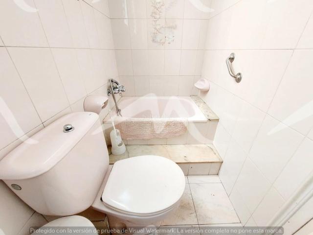 Piso en venta en Barcelona, L´Antiga Esquerra de l´Eixample. Vivienda perfecta para los amantes de las fincas clásicas!. Pisos.