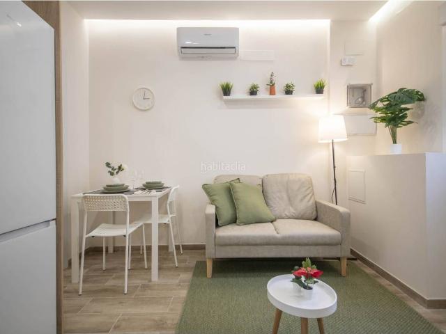 Piso en venta en Barcelona, La Teixonera. Piso en venta TOTALMENTE REFORMADO A ESTRENAR. Pisos.